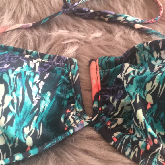 Turquoise pink purple halter bandeau bikini top in size Small - Picture 4 of 6